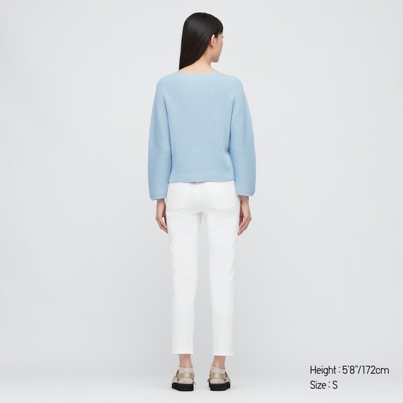 Uniqlo 3D knit sweater - Picture 3 of 12